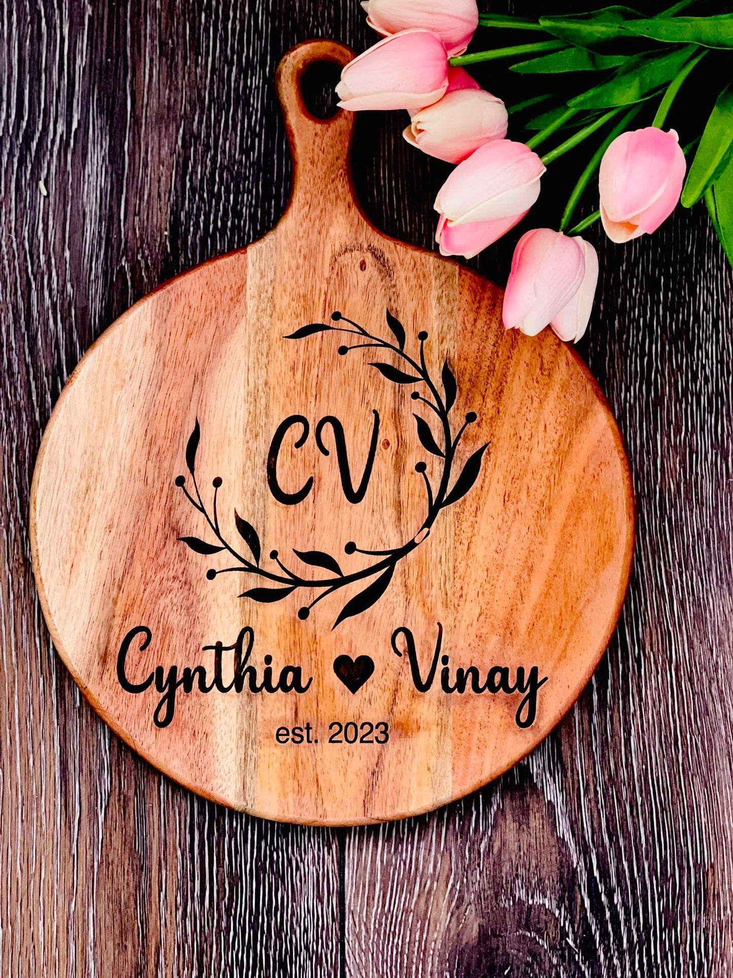 Acacia Wood Round laser engraved Cutting boards